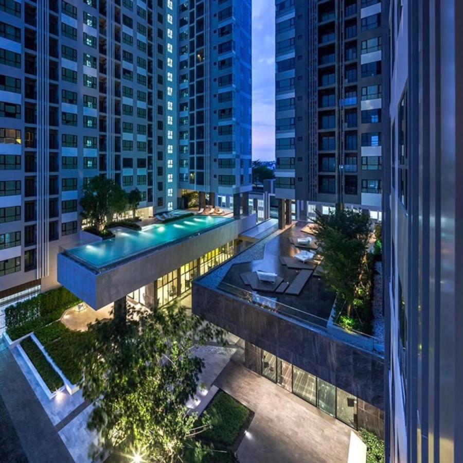 The Base Apartment Pattaya Exterior foto