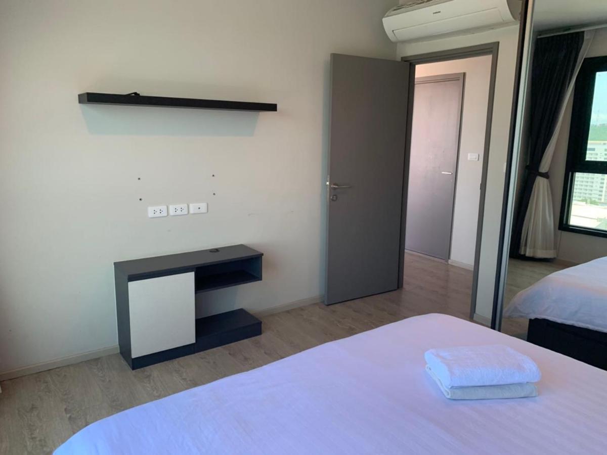 The Base Apartment Pattaya Exterior foto